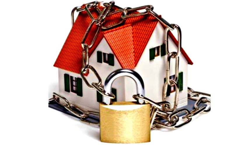 Teken van een goed afgesloten woning in Spakenburg Teken van een goed afgesloten woning in Spakenburg